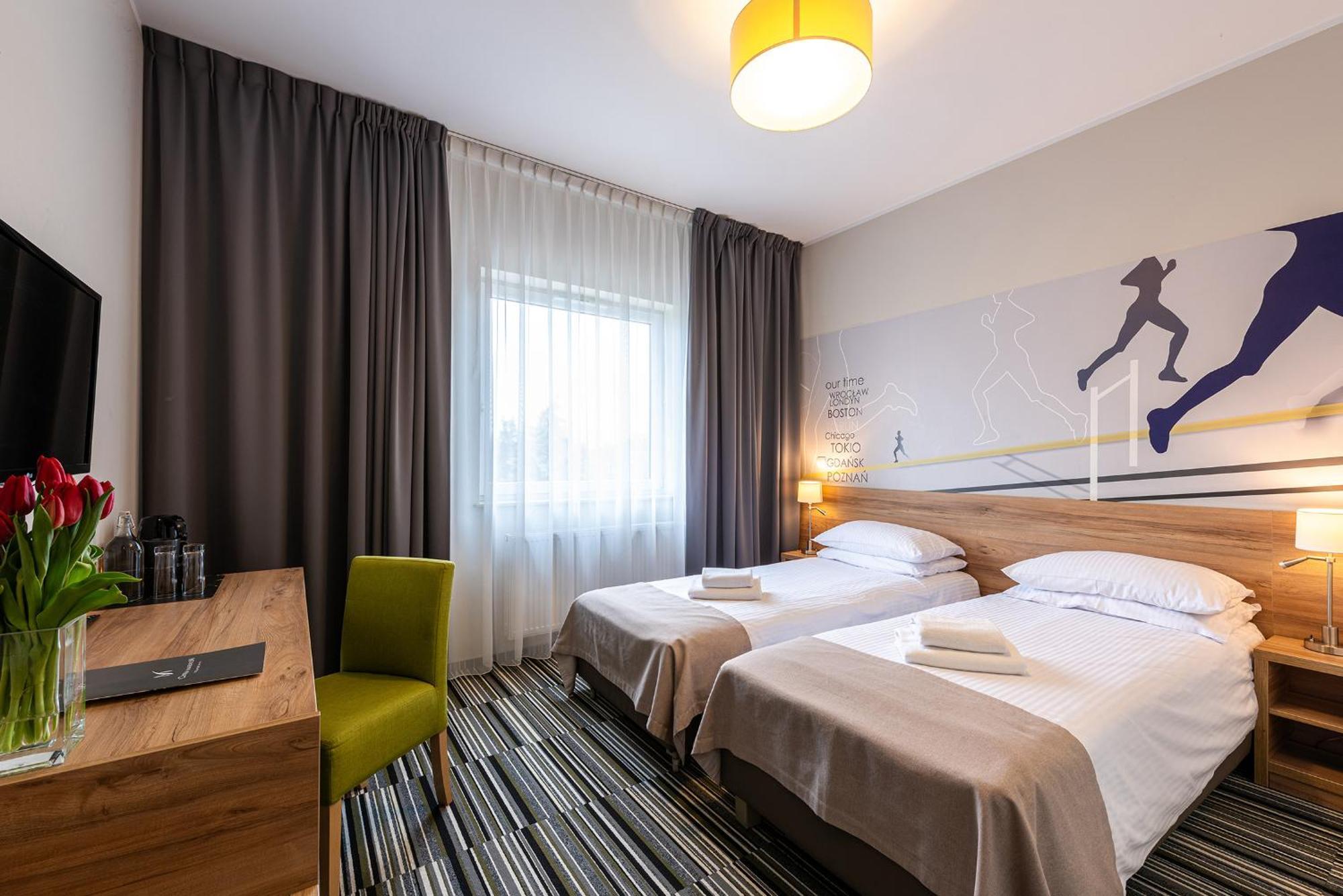 Hotel Maraton Szamotuly Luaran gambar