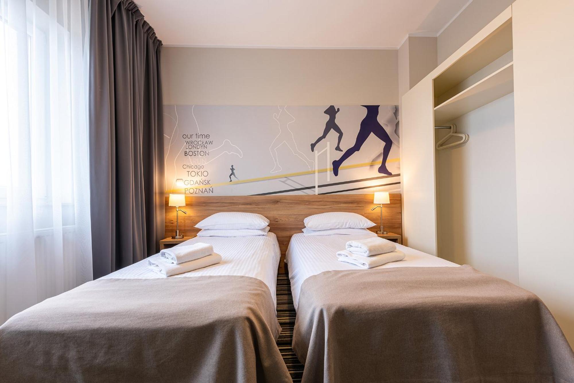 Hotel Maraton Szamotuly Luaran gambar
