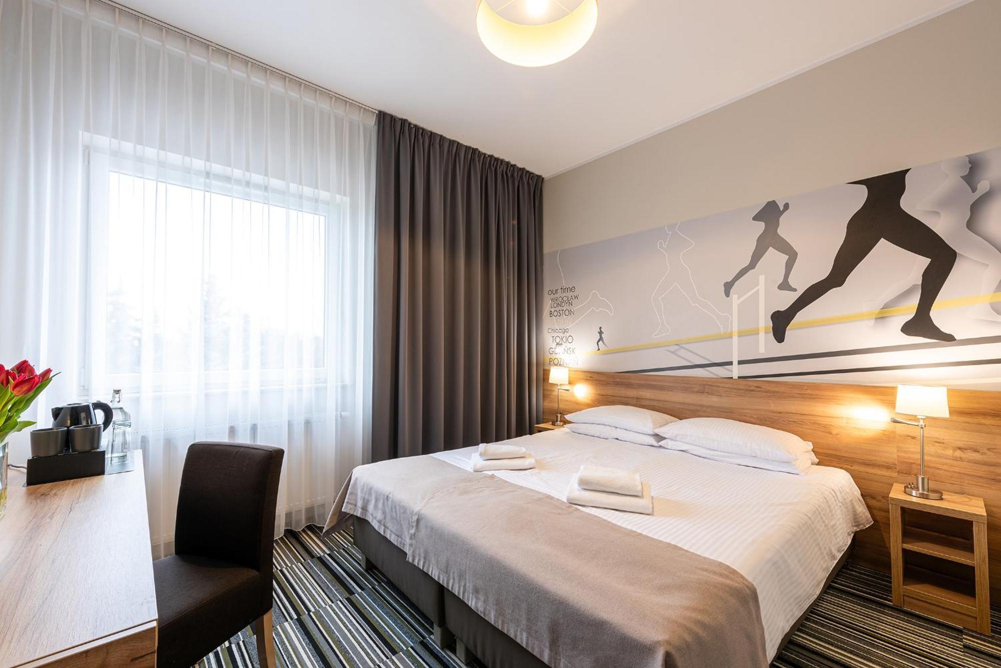 Hotel Maraton Szamotuly Luaran gambar