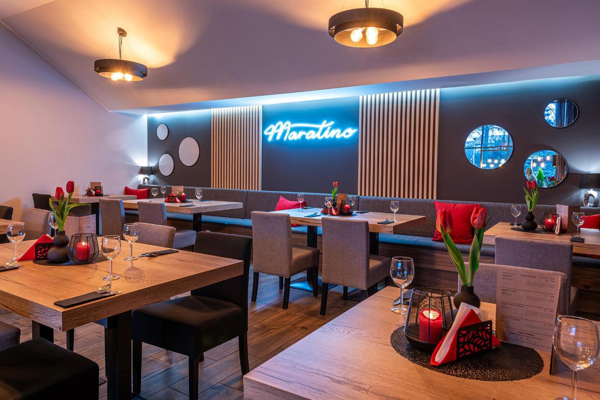 Hotel Maraton Szamotuly Luaran gambar